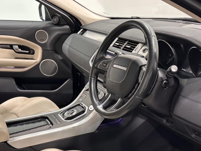 2025 Land Rover Range Rover Evoque