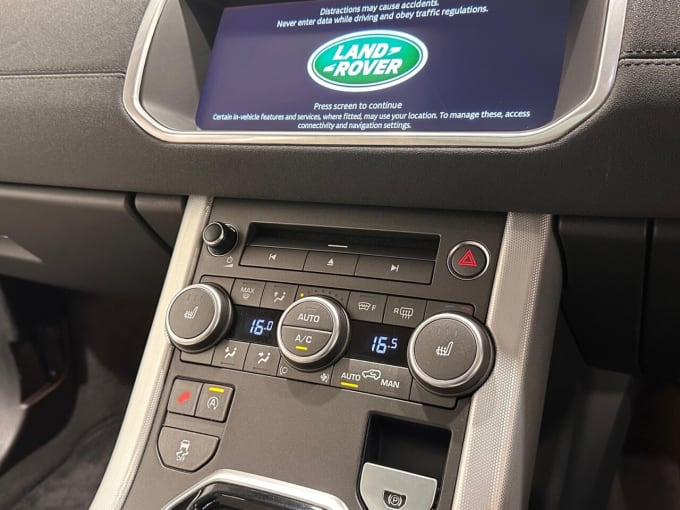 2025 Land Rover Range Rover Evoque