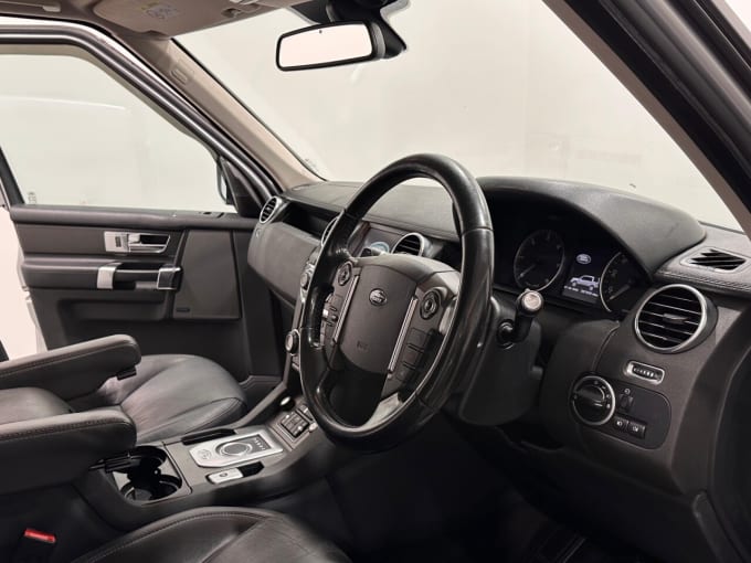 2025 Land Rover Discovery 4