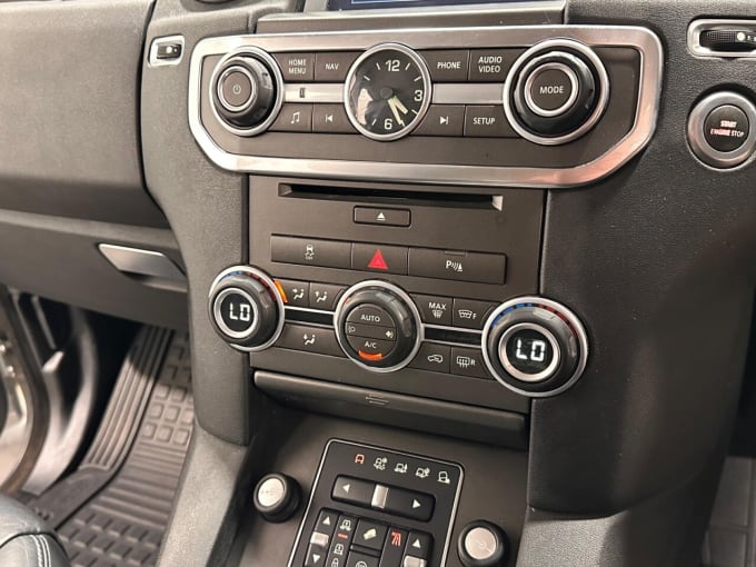 2025 Land Rover Discovery 4