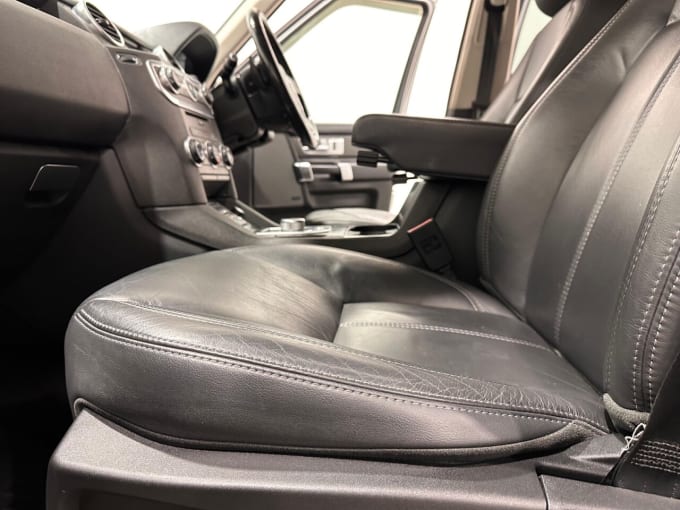 2025 Land Rover Discovery 4