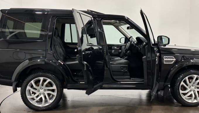 2025 Land Rover Discovery 4