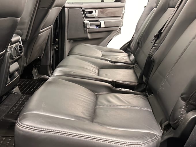 2025 Land Rover Discovery 4
