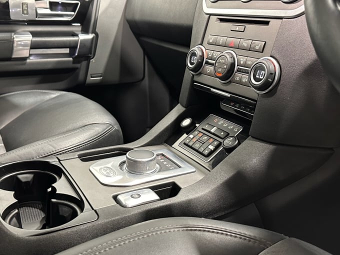 2025 Land Rover Discovery 4