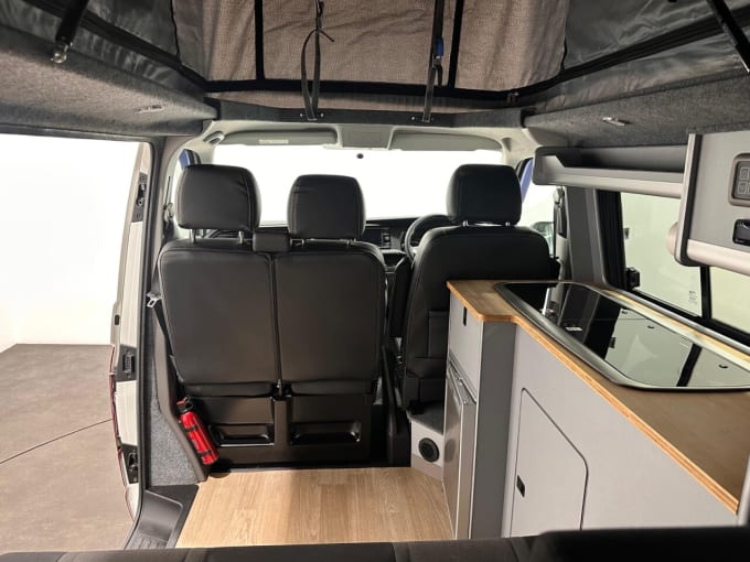 2025 Volkswagen Transporter