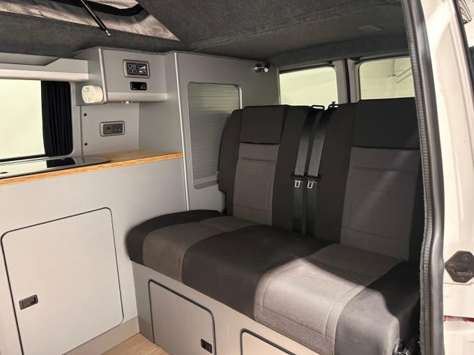 2025 Volkswagen Transporter