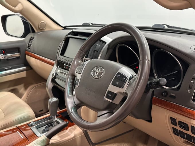 2025 Toyota Land Cruiser