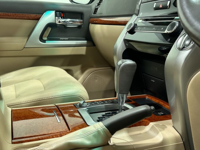 2025 Toyota Land Cruiser