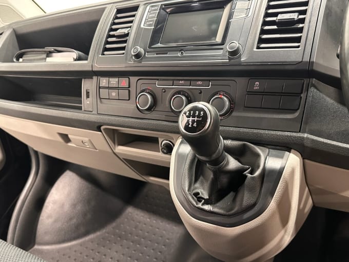 2025 Volkswagen Transporter