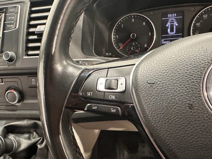 2025 Volkswagen Transporter