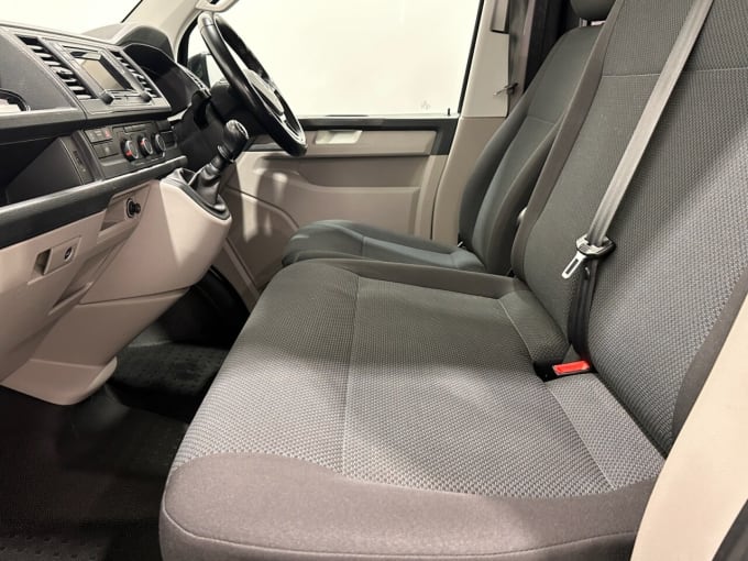 2025 Volkswagen Transporter