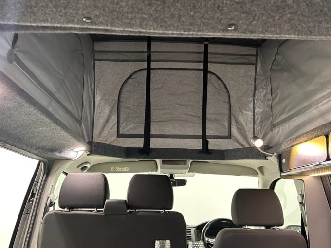 2025 Volkswagen Transporter