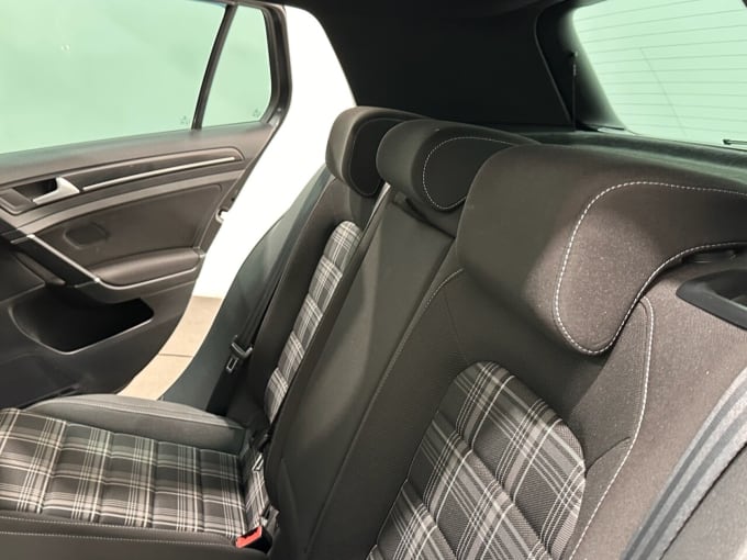 2025 Volkswagen Golf