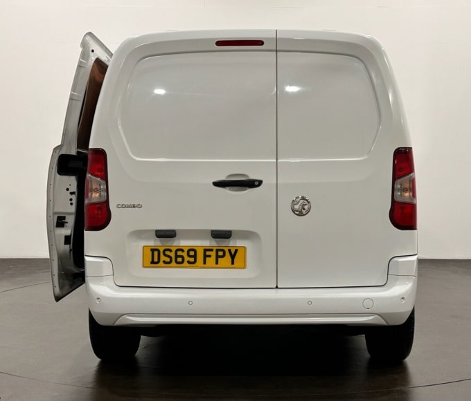 2025 Vauxhall Combo