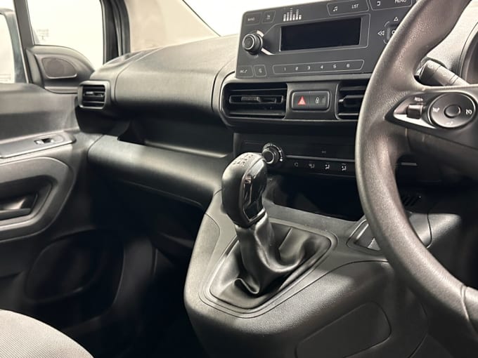 2025 Vauxhall Combo