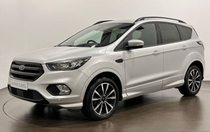 2025 Ford Kuga
