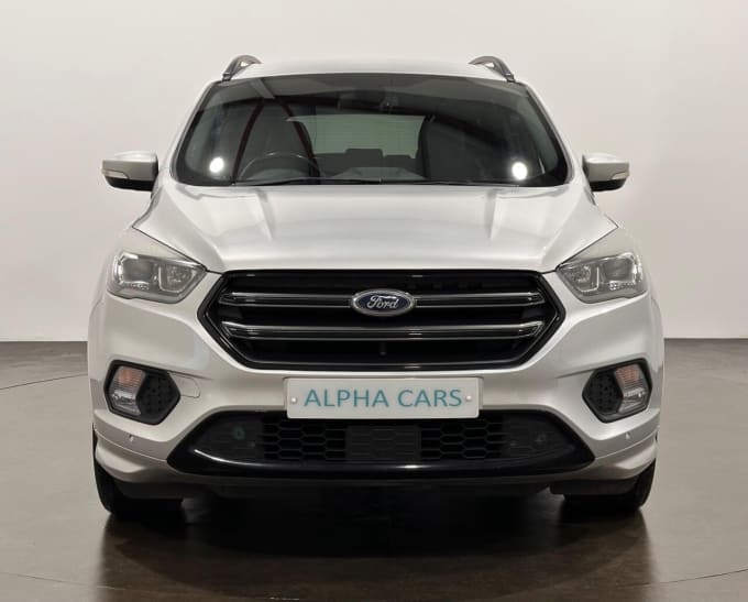 2025 Ford Kuga