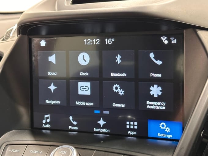 2025 Ford Kuga