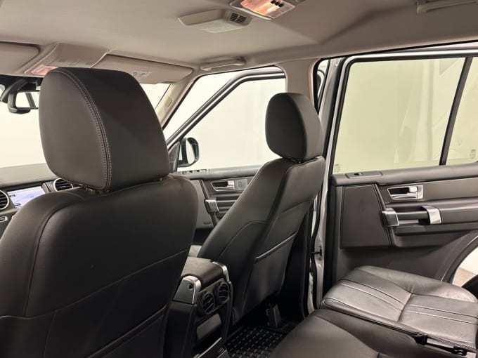 2025 Land Rover Discovery 4