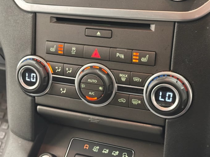 2025 Land Rover Discovery 4