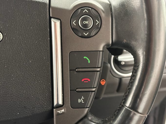 2025 Land Rover Discovery 4