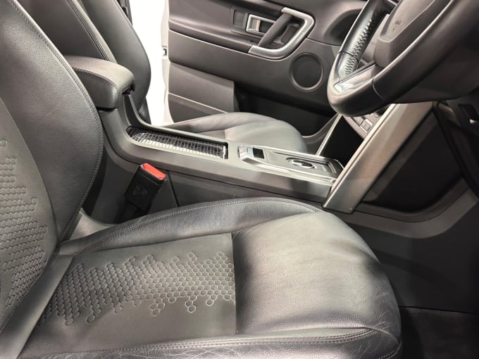 2025 Land Rover Discovery Sport
