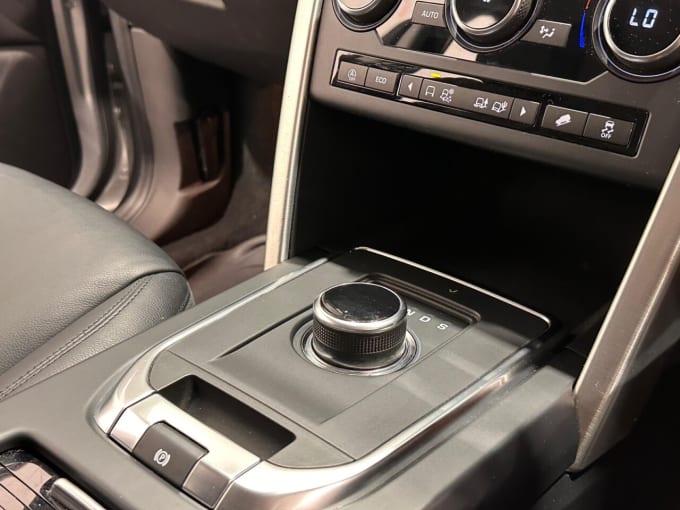 2025 Land Rover Discovery Sport