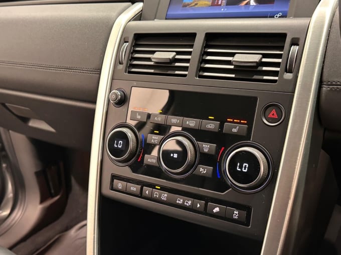 2025 Land Rover Discovery Sport