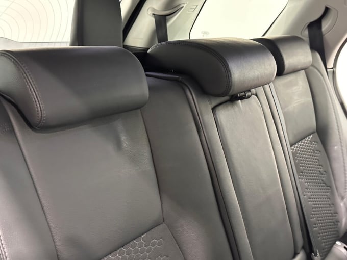2025 Land Rover Discovery Sport
