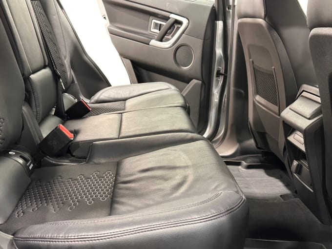 2025 Land Rover Discovery Sport