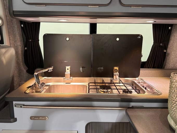 2025 Volkswagen Transporter