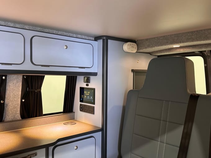 2025 Volkswagen Transporter