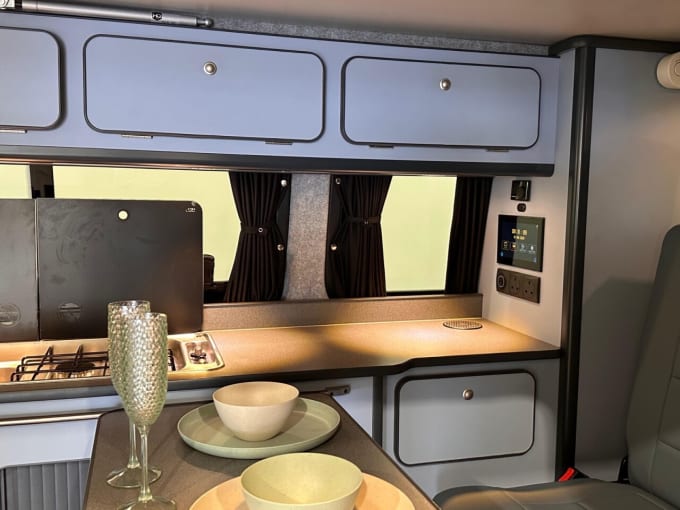 2025 Volkswagen Transporter