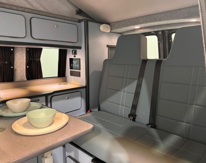 2025 Volkswagen Transporter