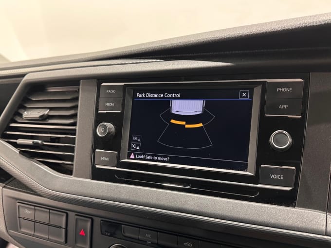 2025 Volkswagen Transporter