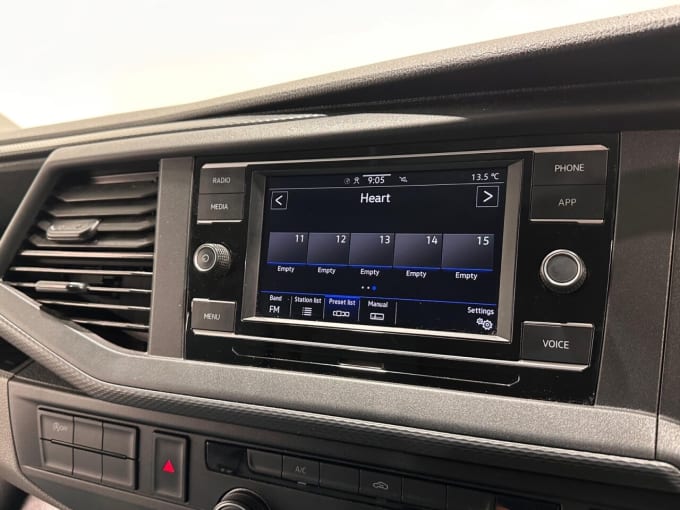 2025 Volkswagen Transporter