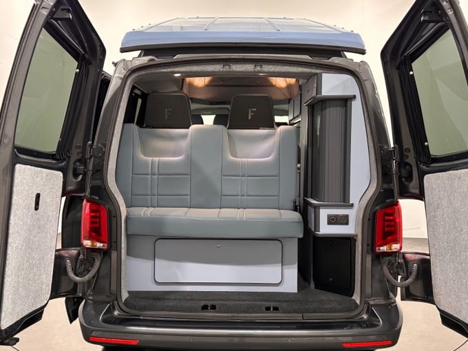2025 Volkswagen Transporter