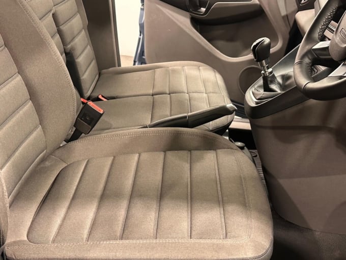 2025 Ford Transit Connect