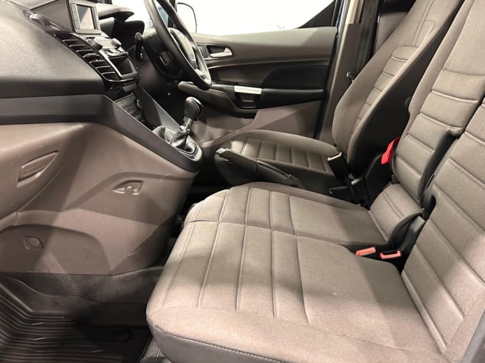 2025 Ford Transit Connect