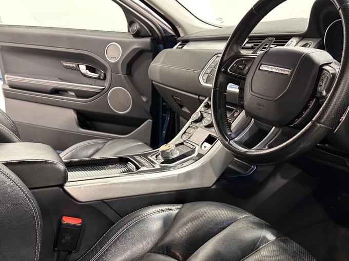 2025 Land Rover Range Rover Evoque