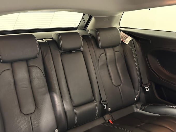 2025 Land Rover Range Rover Evoque