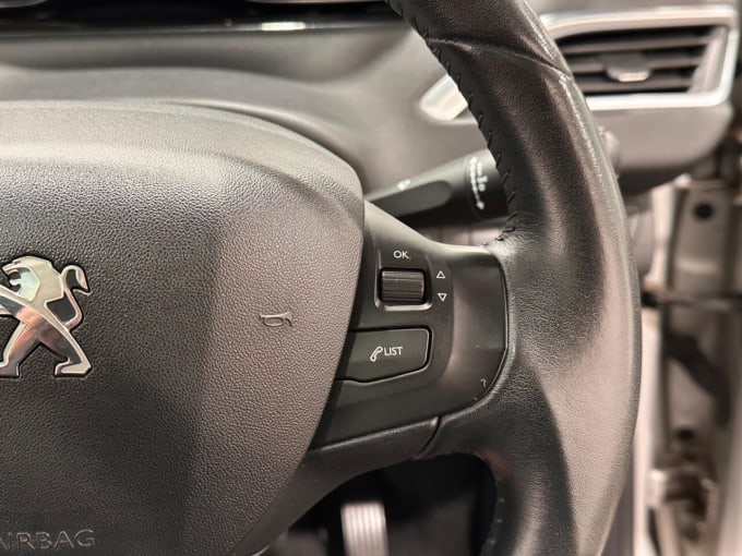 2025 Peugeot 208