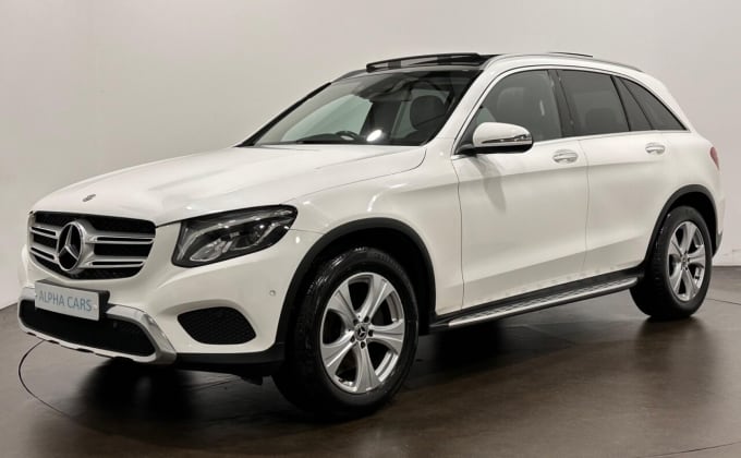 2025 Mercedes-benz Glc