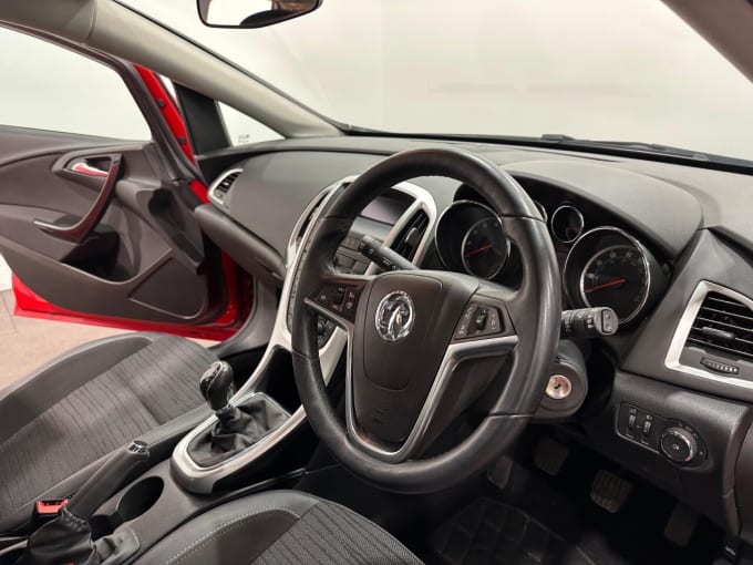 2025 Vauxhall Astra