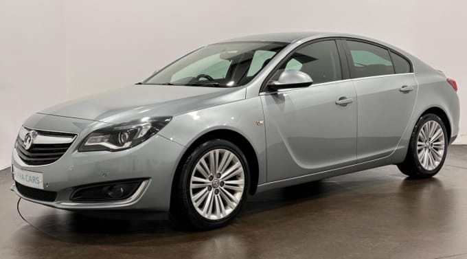 2025 Vauxhall Insignia