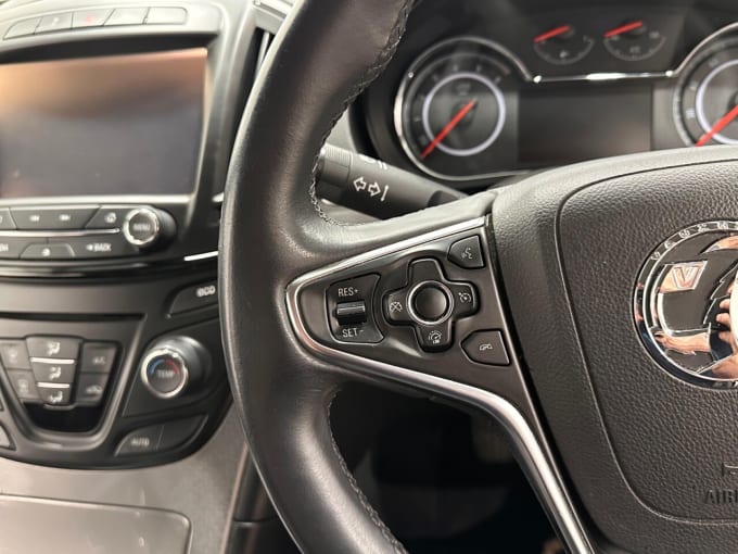 2025 Vauxhall Insignia