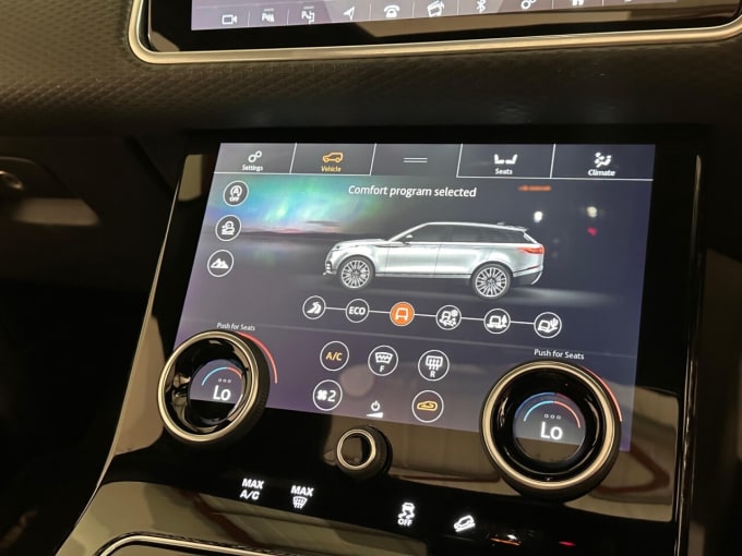 2025 Land Rover Range Rover Velar