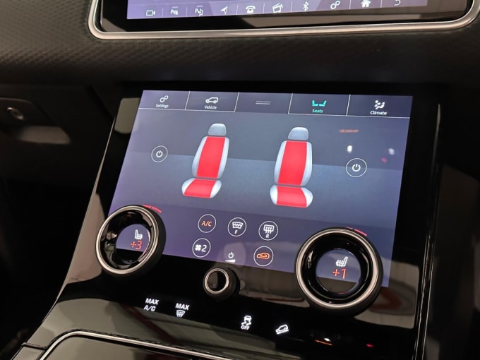 2025 Land Rover Range Rover Velar