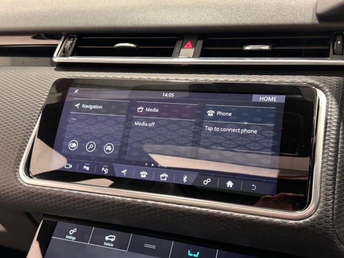 2025 Land Rover Range Rover Velar