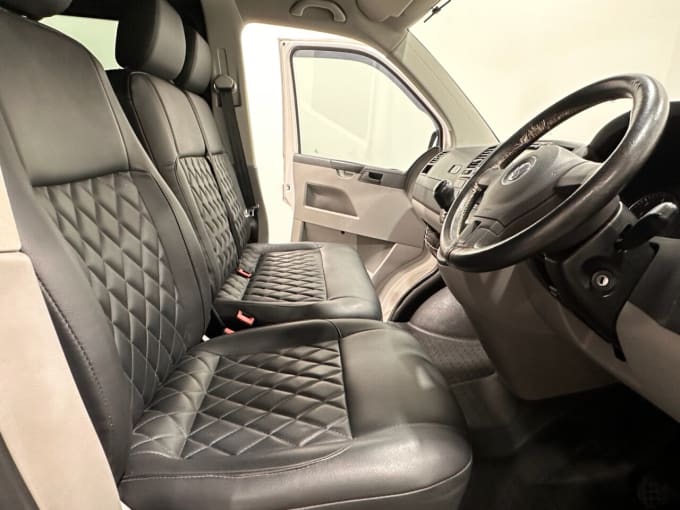 2025 Volkswagen Transporter